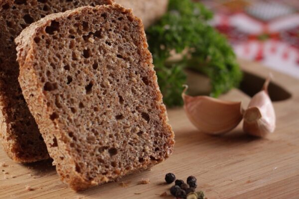 Хлеб застольный